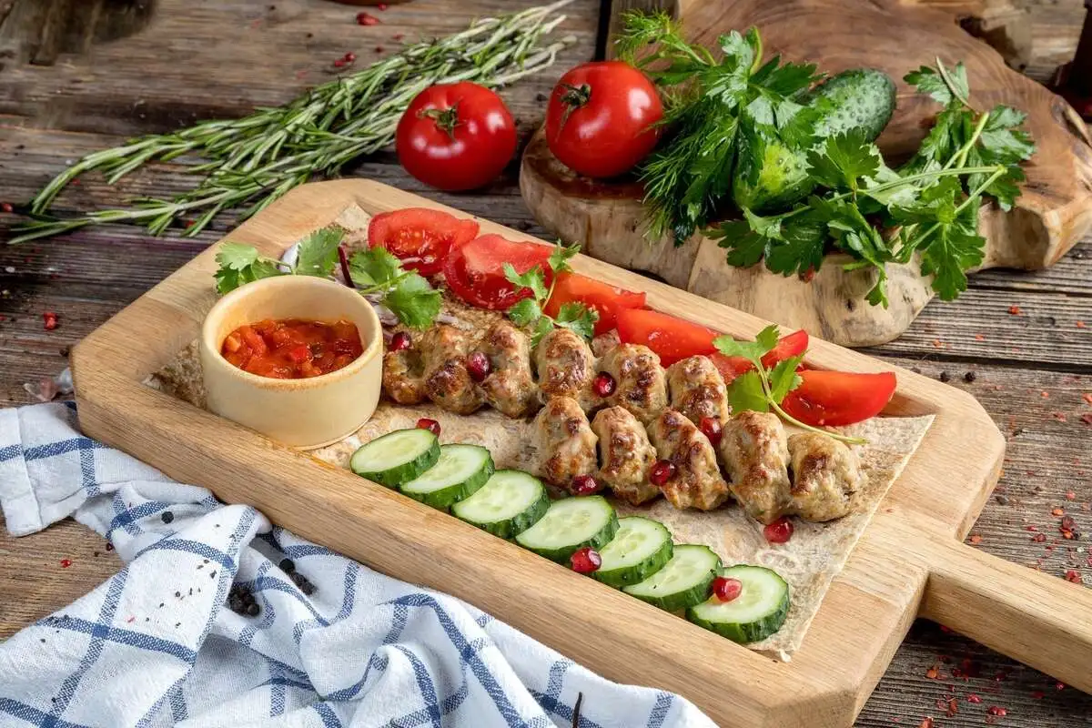 Кебаб из цыпленка с грибами