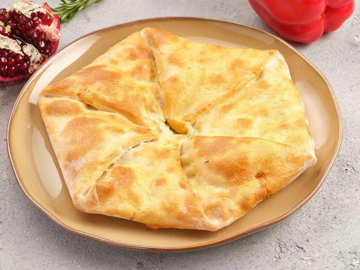 Кубдари с курицей