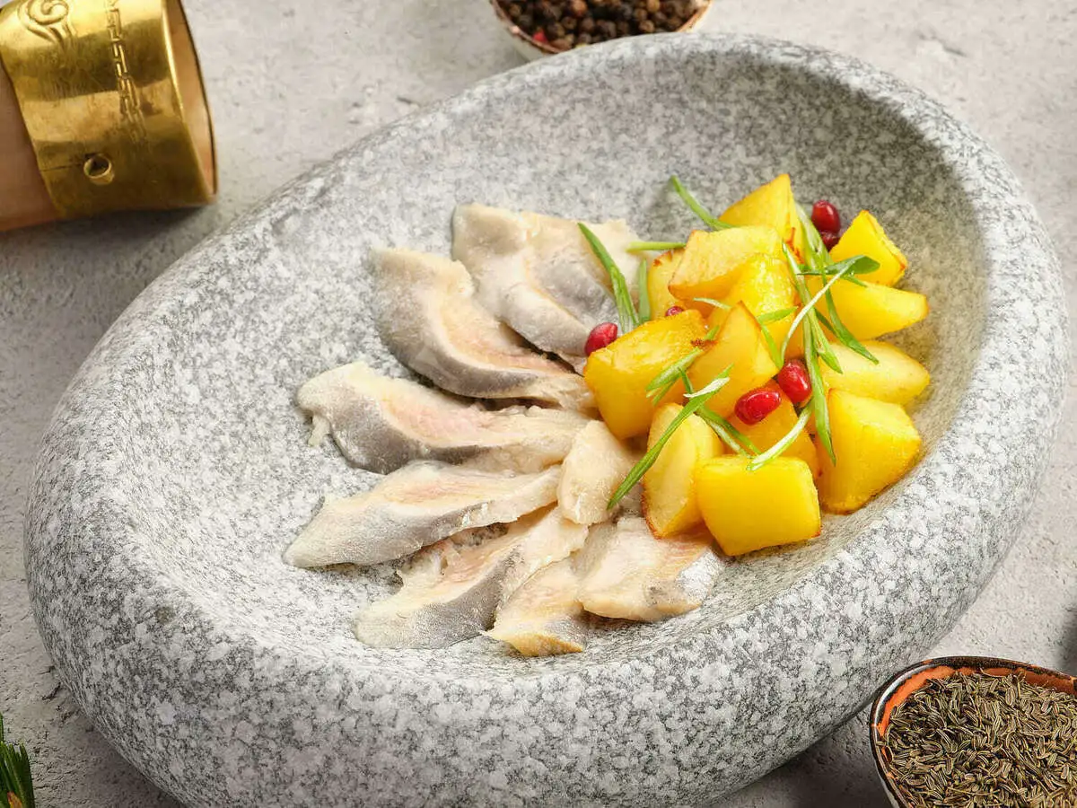 Сельдь с картофелем