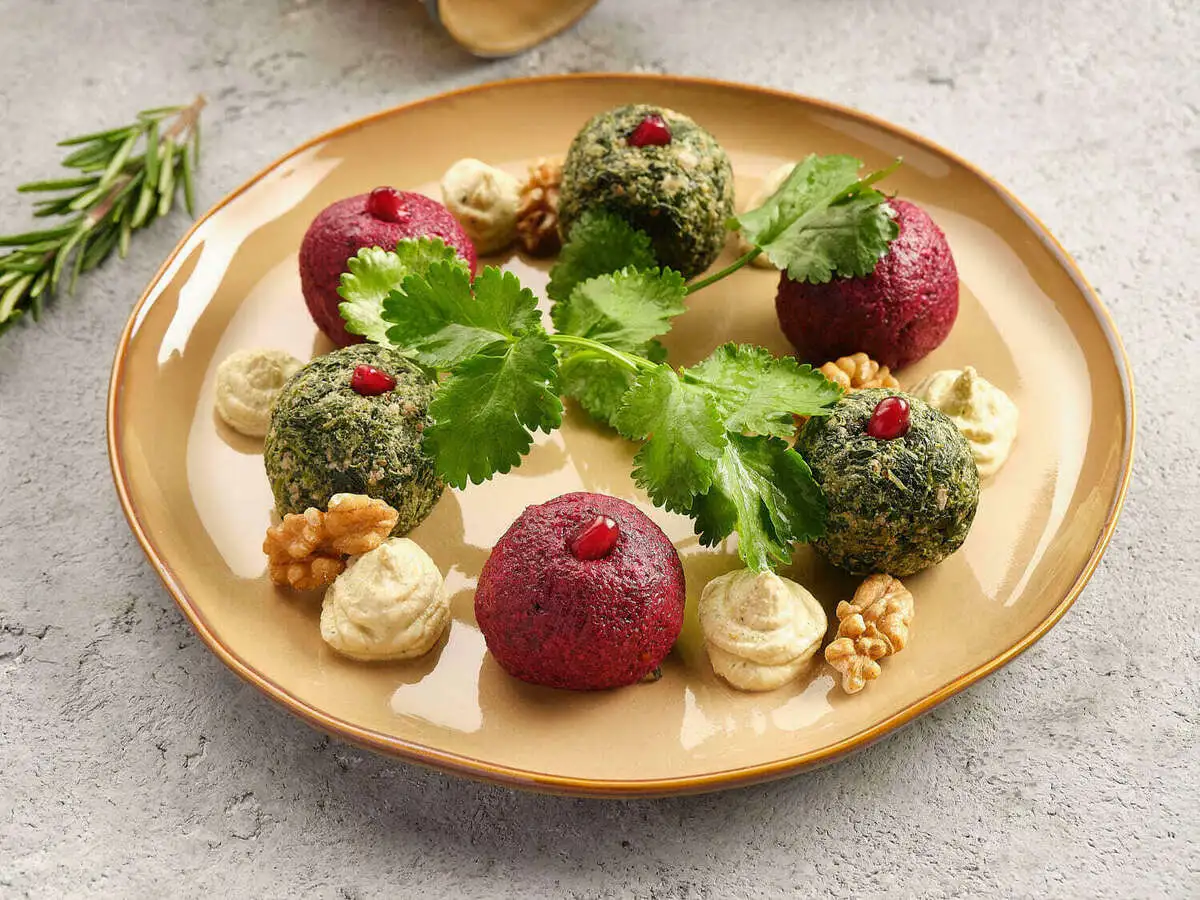 Ассорти пхали