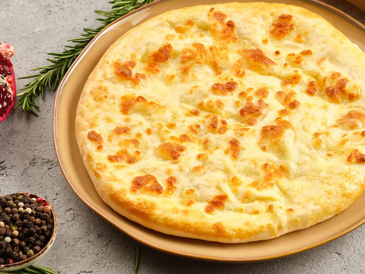Хачапури по-мегрельски