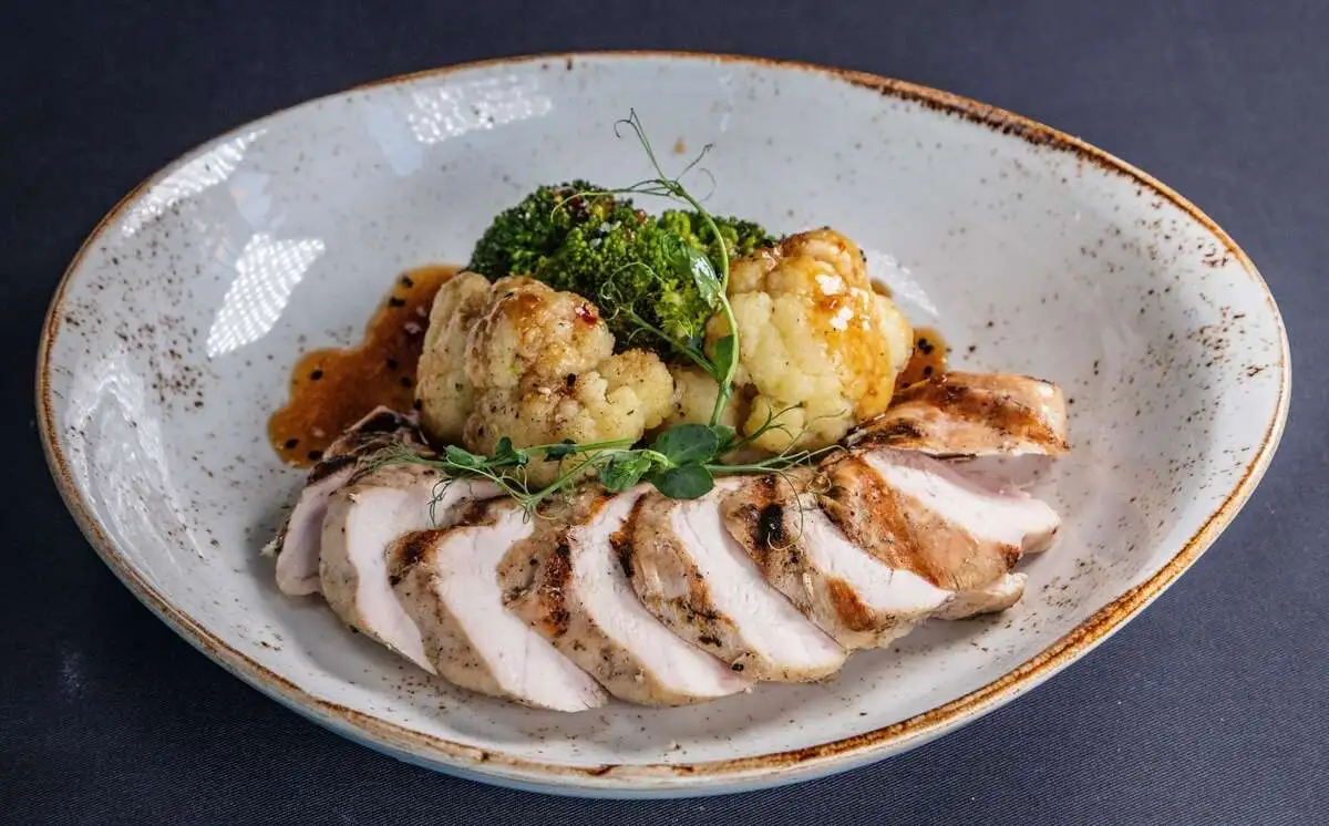 Куриное филе с брок.и цвет.кап. 130/140