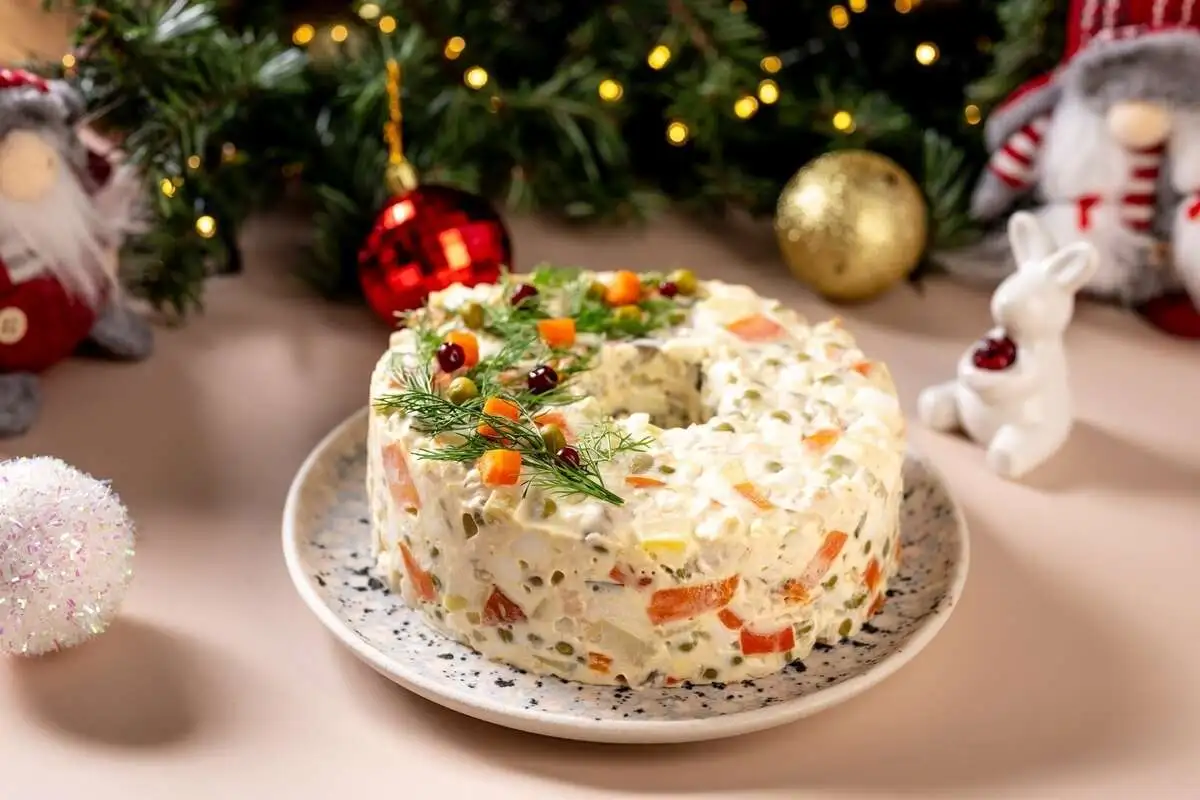 Салат Оливье Новый год