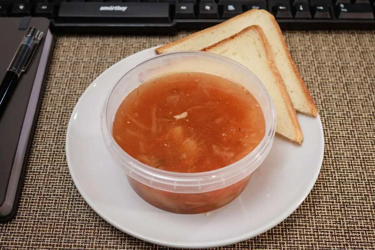 Щи с фасолью постные