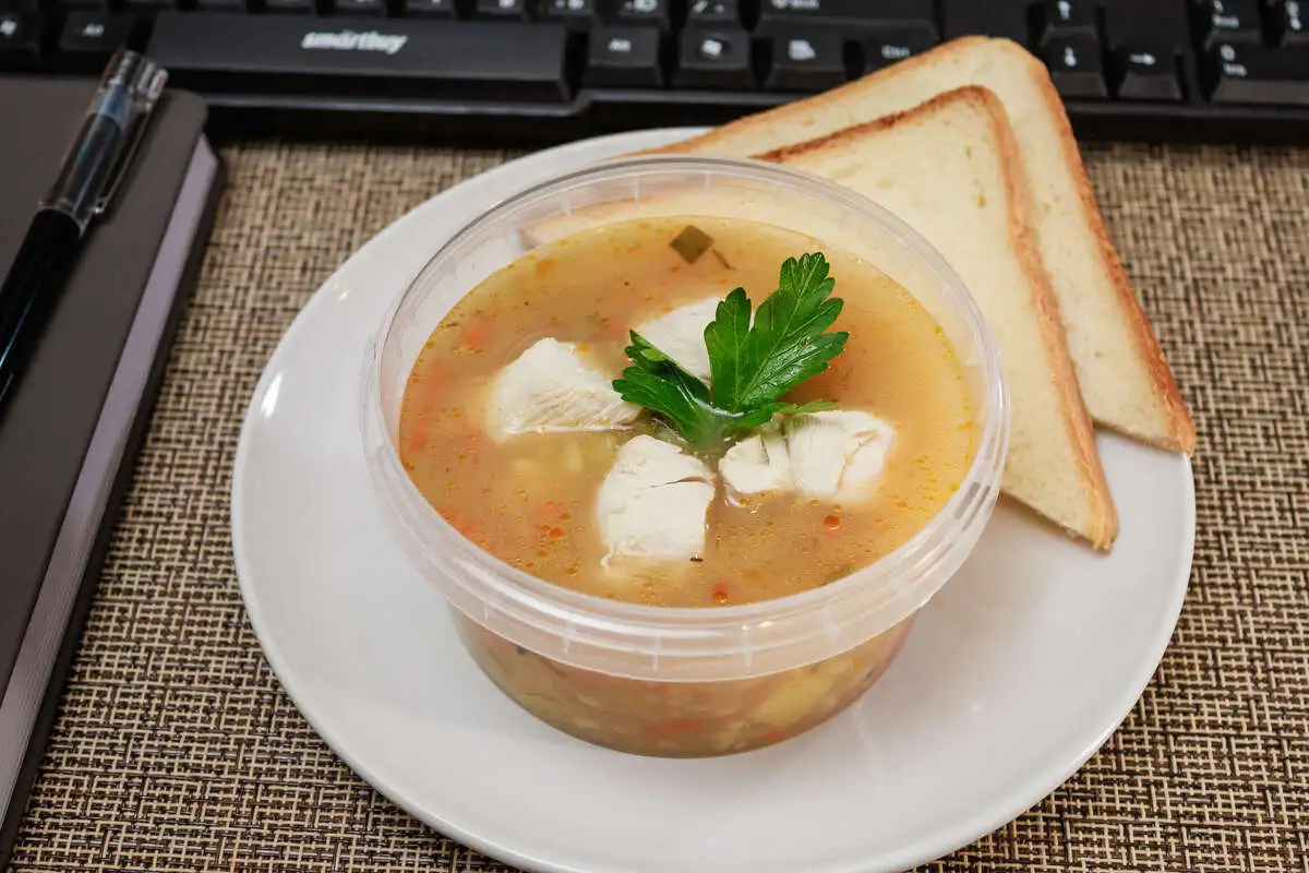 Рассольник с рисом и курицей