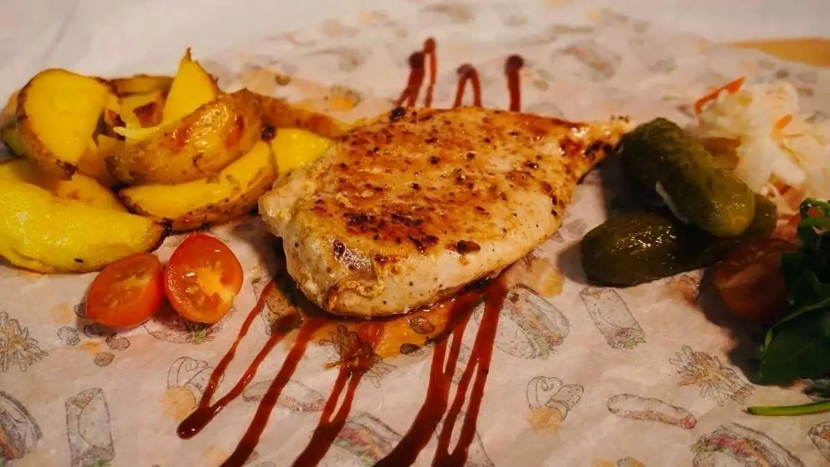 Стейк из куриной грудки