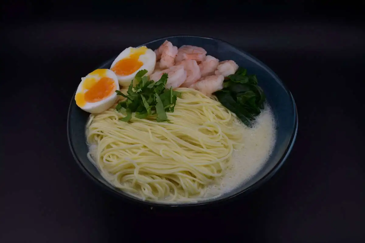 Сливочный Рамен с Креветками