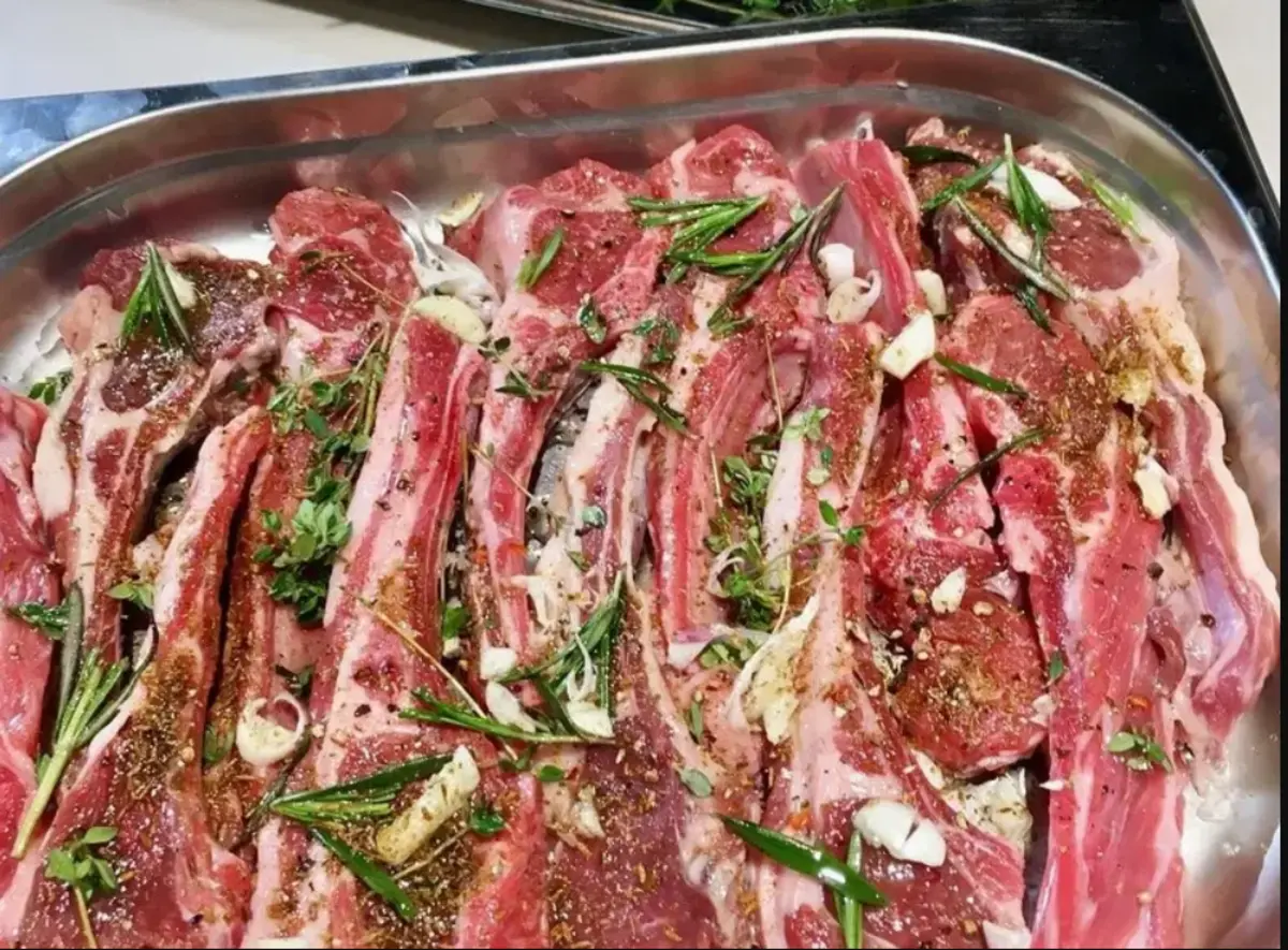 Каре барашка в маринаде