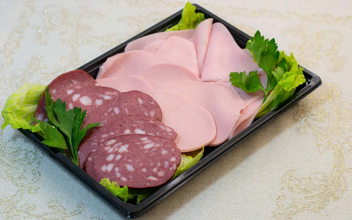 Ассорти колбасное