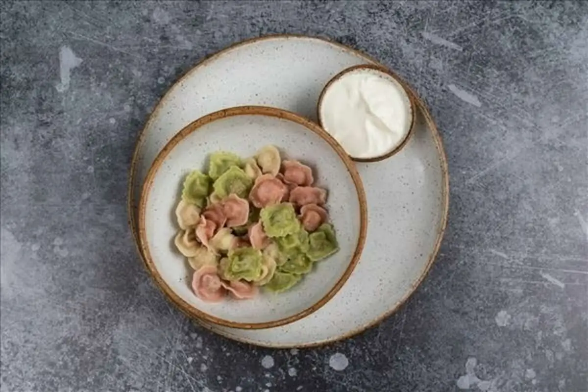 Пельмени со сметаной