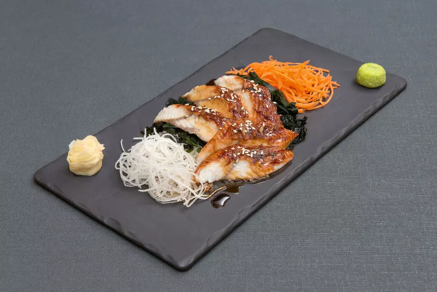 Сашими Унаги