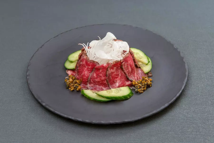 Мясо Татаки с соусом