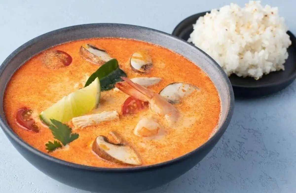 Том Ям с кокосовым молоком