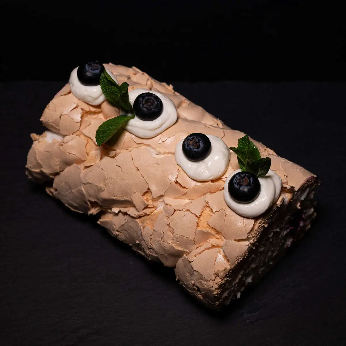 Меренговый рулет (400гр)