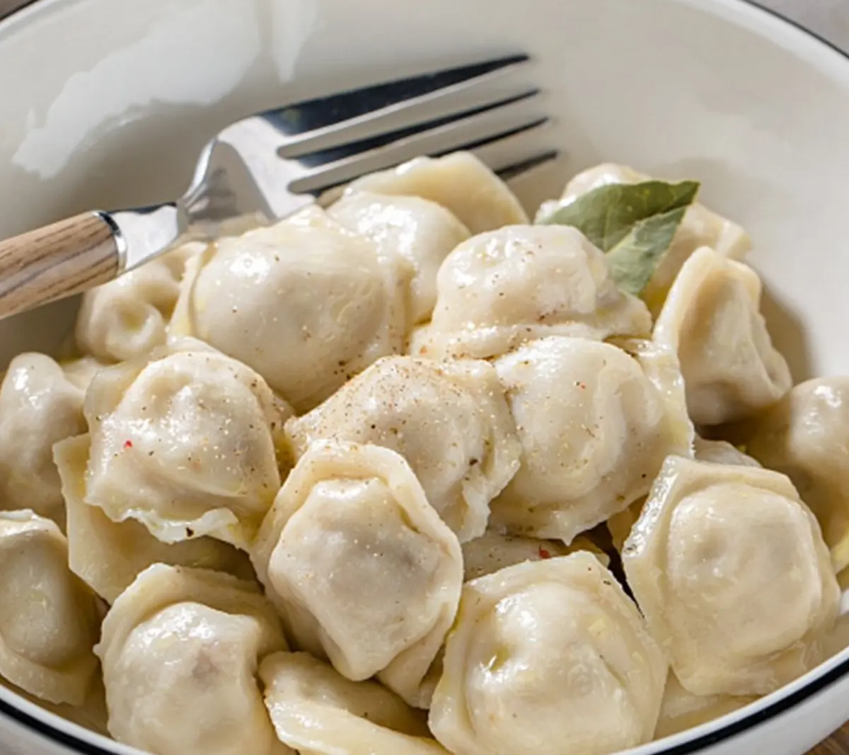  Пельмени самолепные мясные