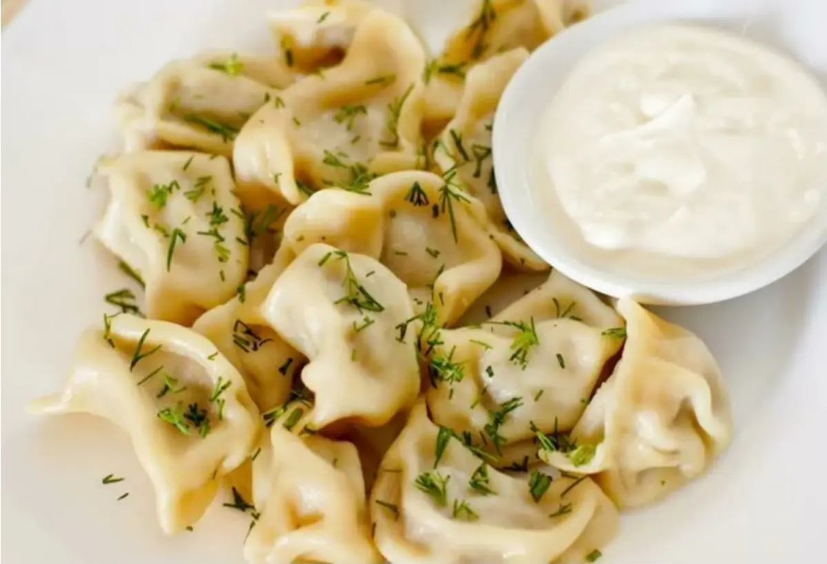  Вареники самолепные с картофелем и грибами