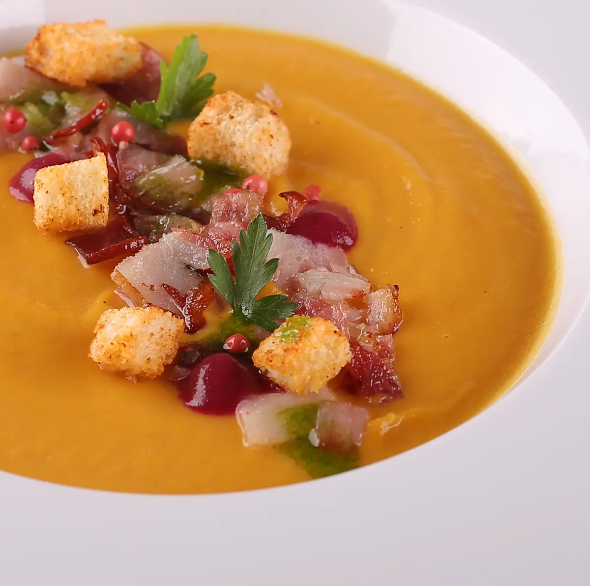  Тыквенный крем-суп с копченостями