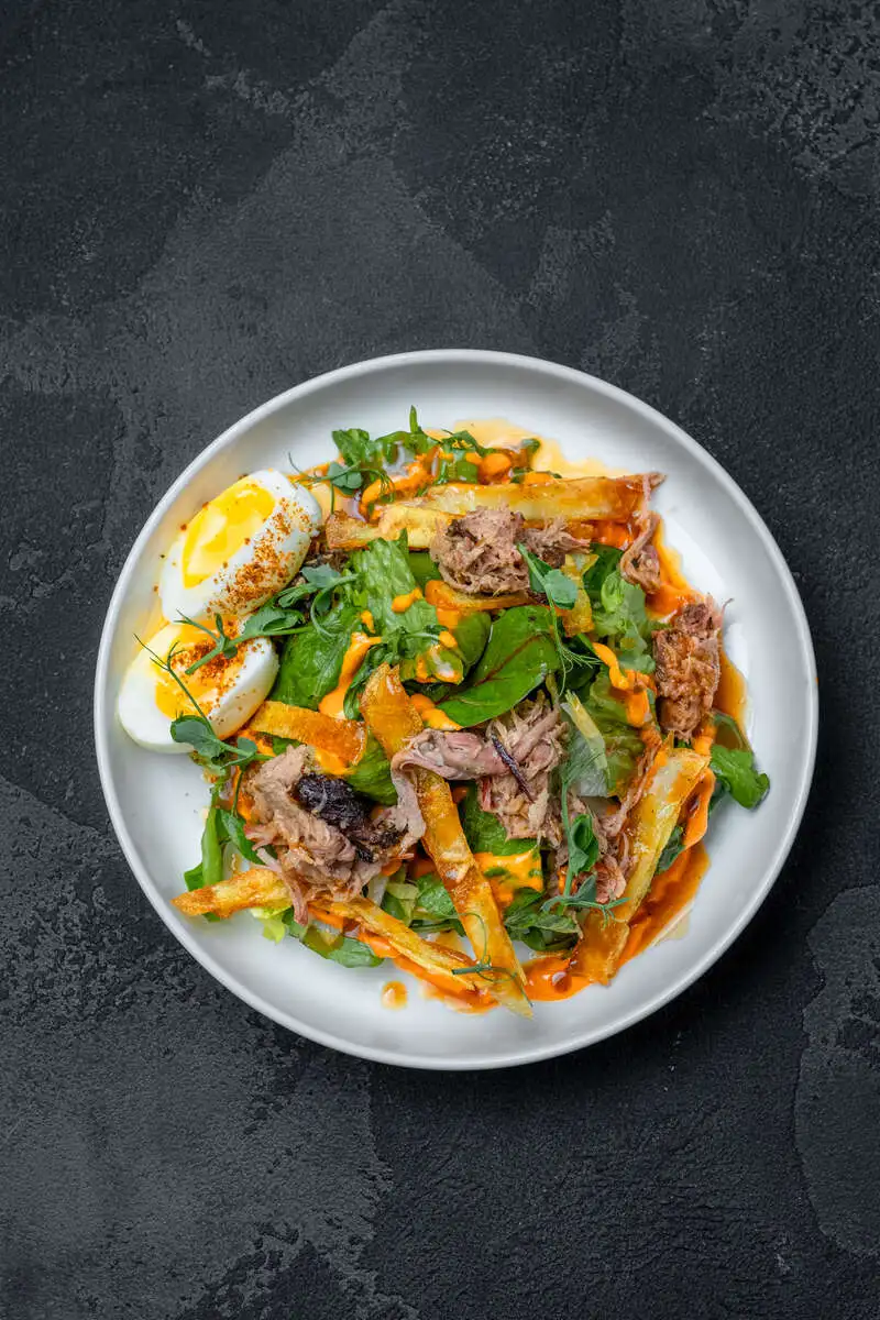 Микс салат с pulled pork
