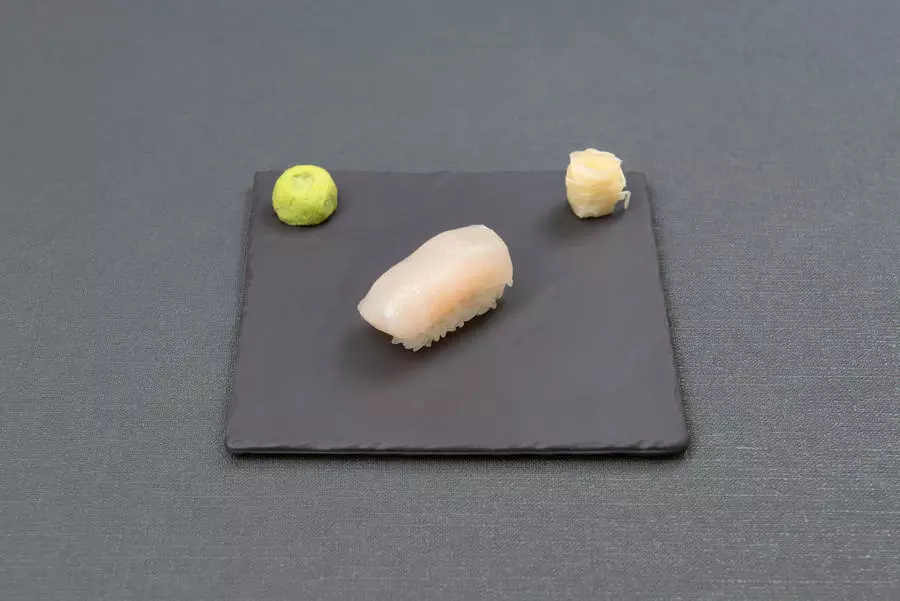 Суши Хотатэ