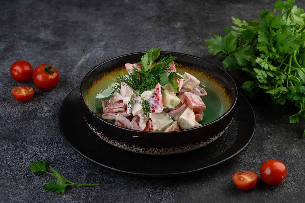  Овощной салат с маслом