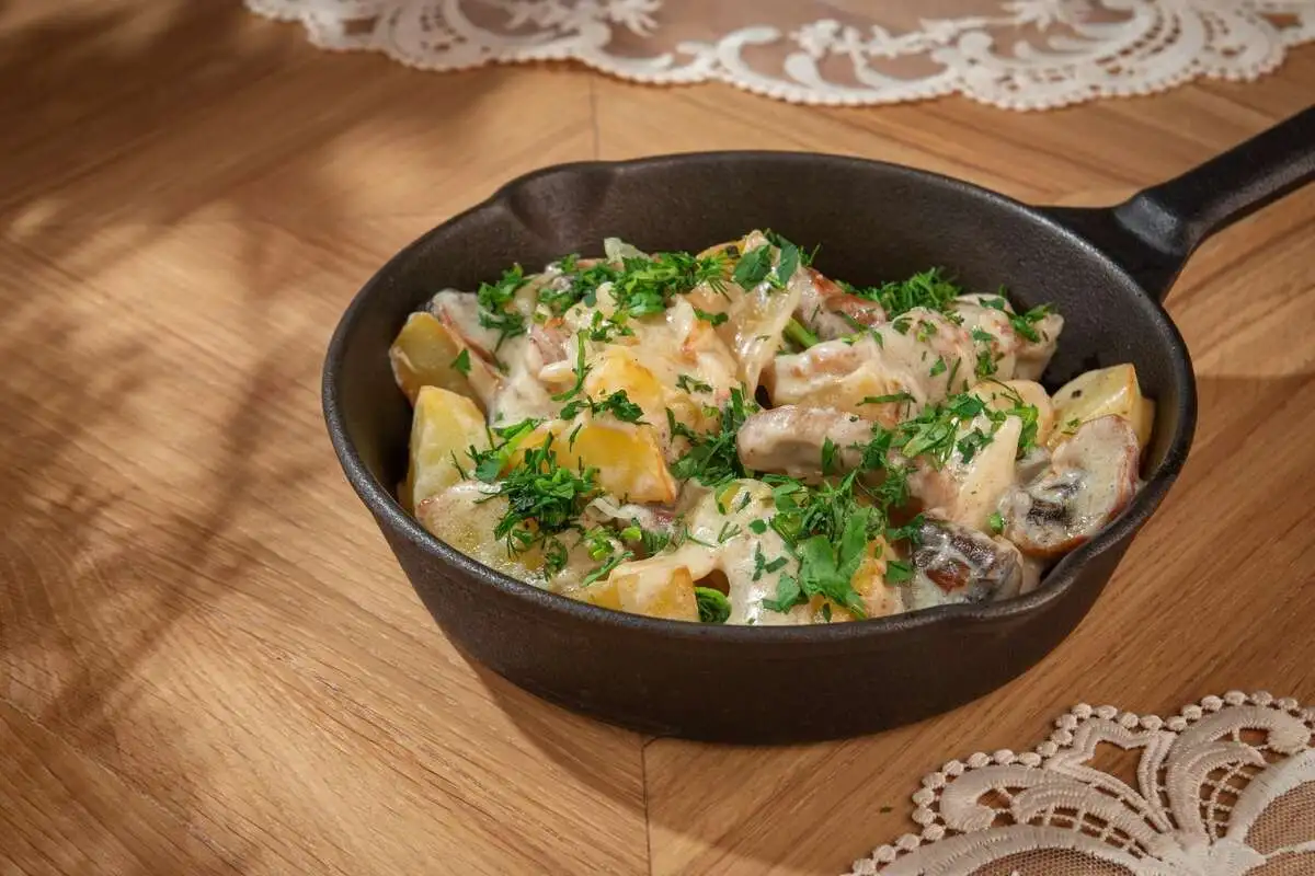 Скоблянка со свининой