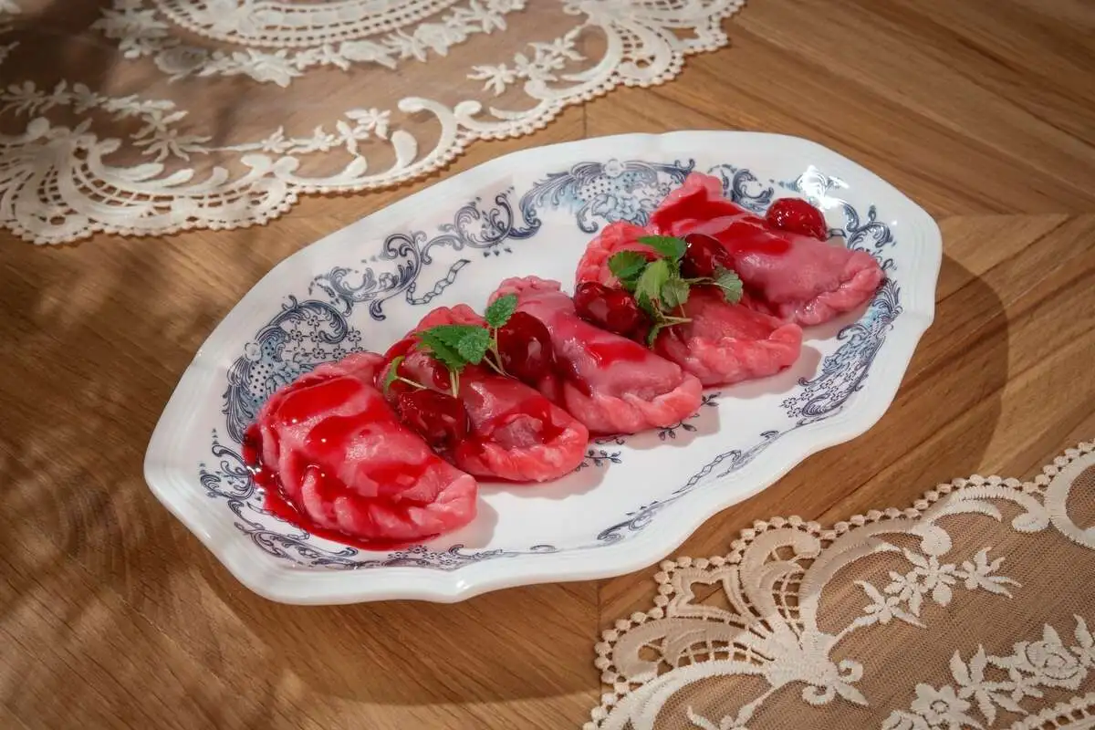 Вареники с вишней