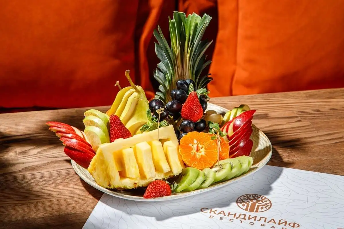 Сезонные фрукты