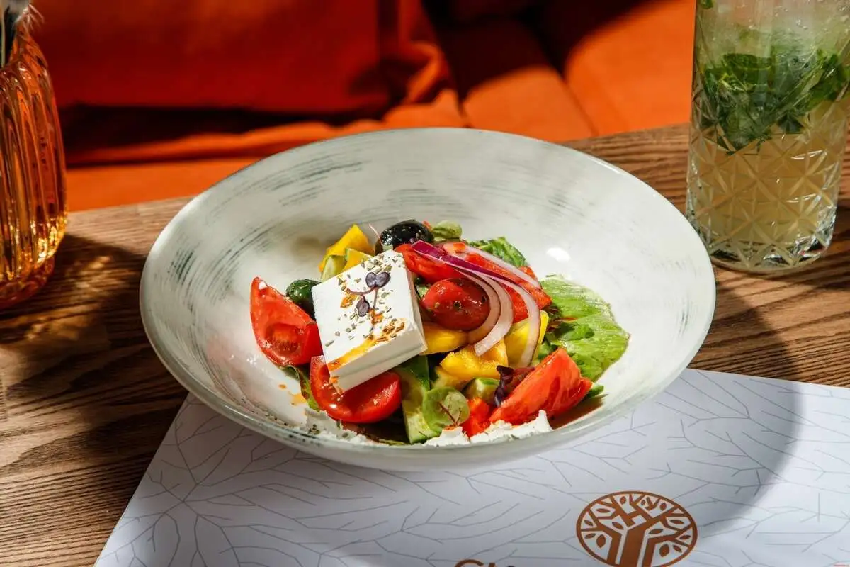 Греческий с брынзой