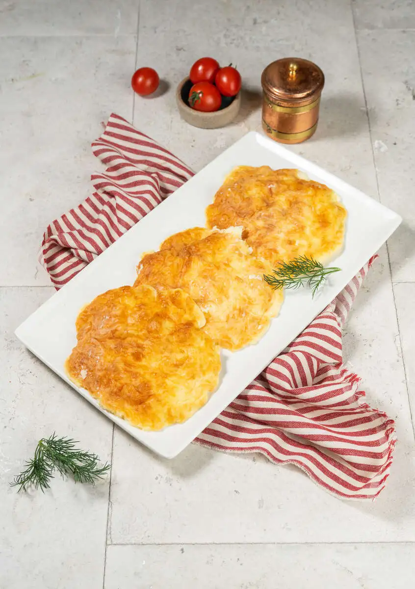 Свинина под сыром