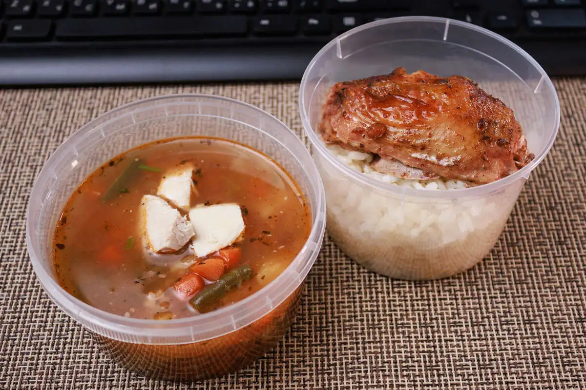 2 Чикен: Минестроне, Курочка запечённая с рисом