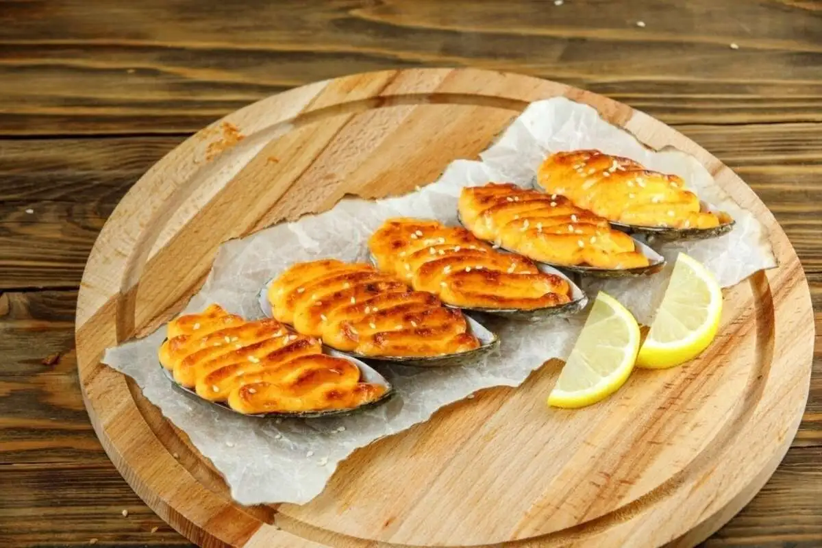 Мидии Запеченные