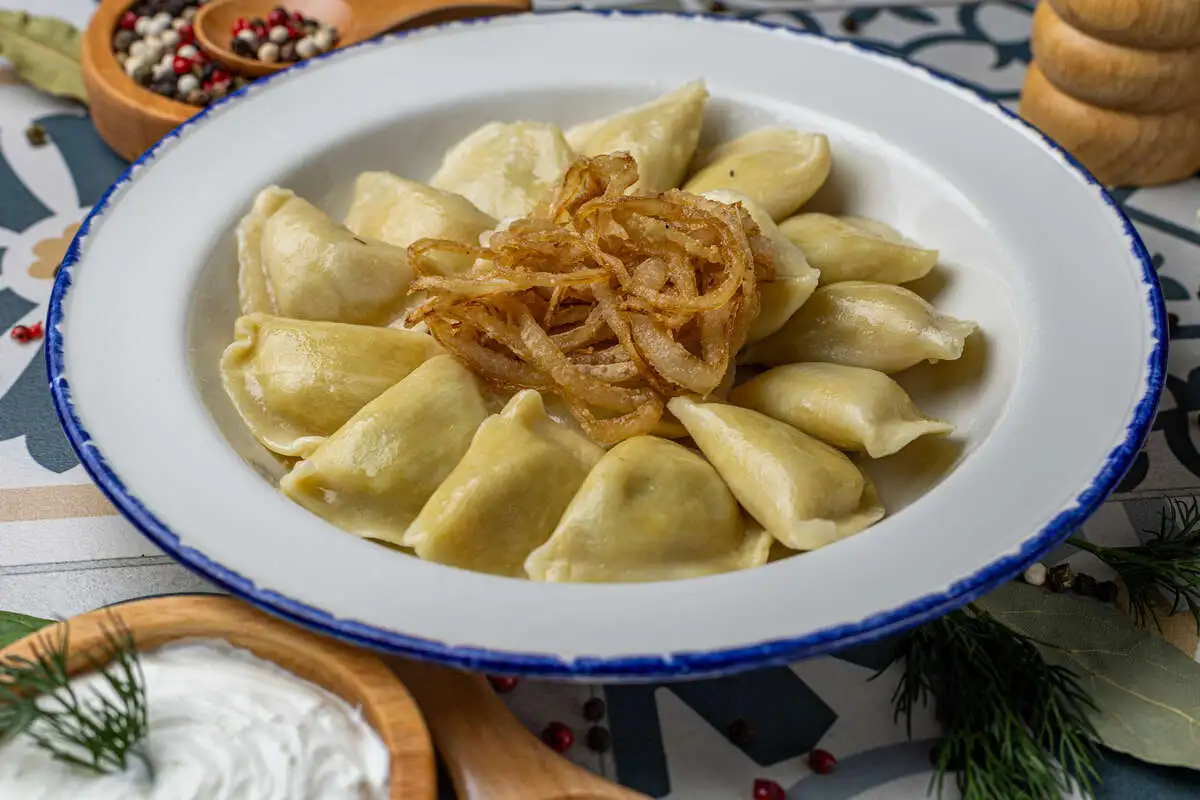 Вареники с квашеной капустой