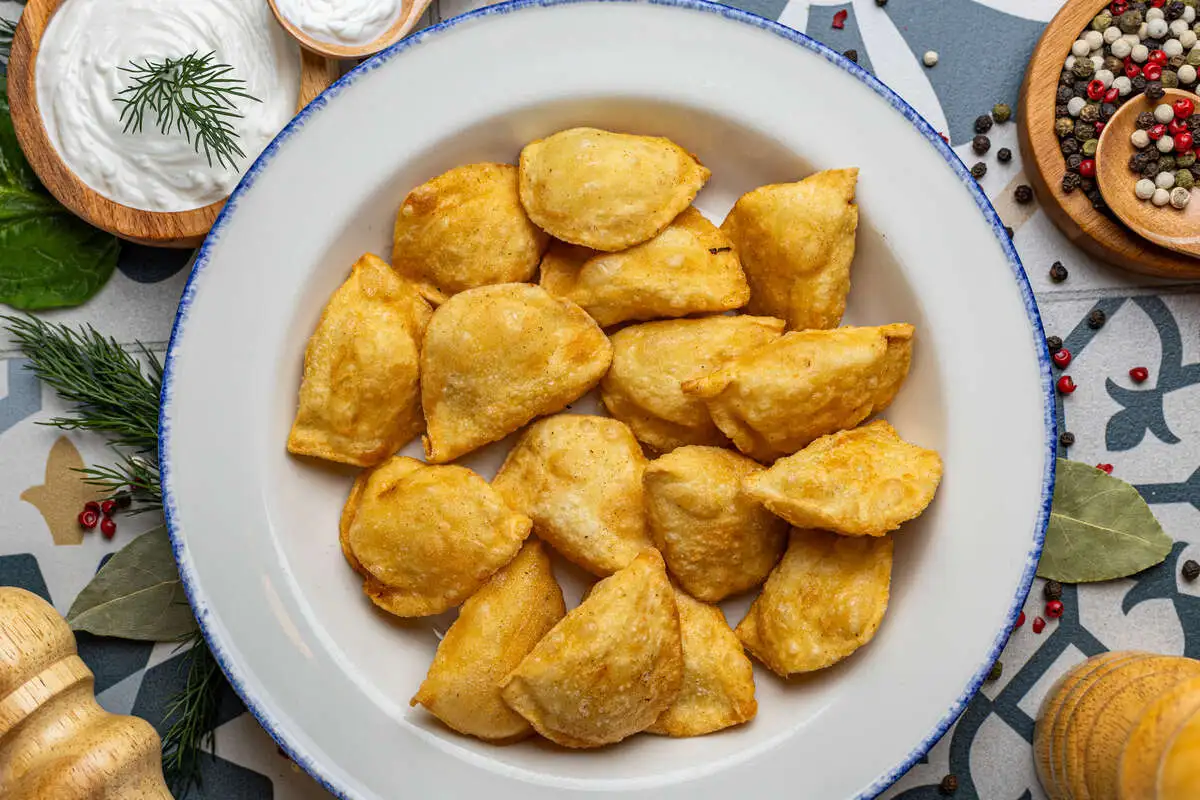 Жареные посикунчики с кальмаром
