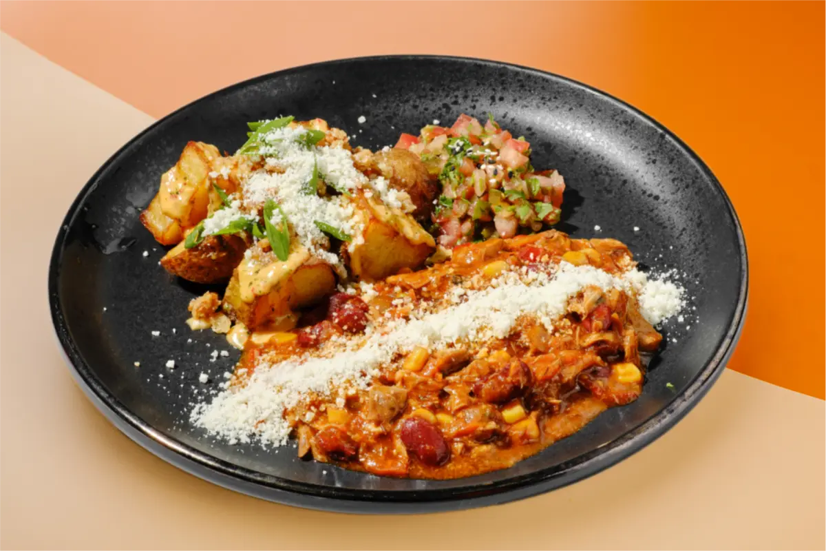 Картофель по-мексикански с реберным мясом.