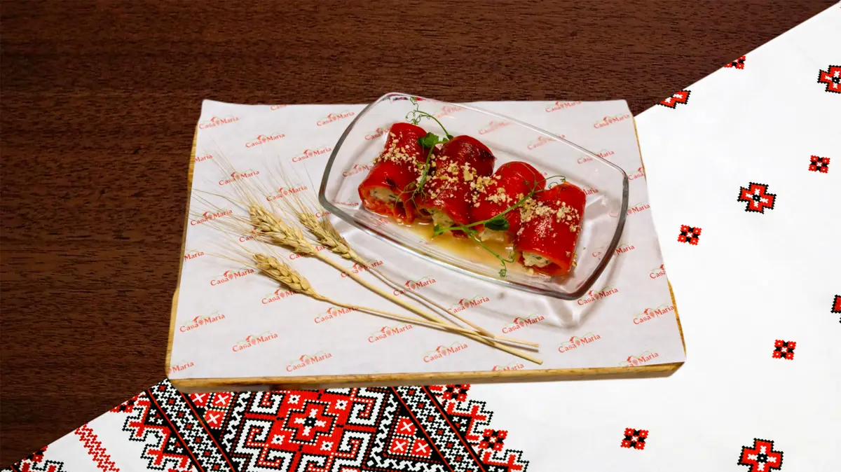 Рулетики из болгарского перца