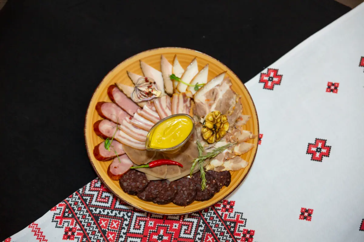 Мясное ассорти