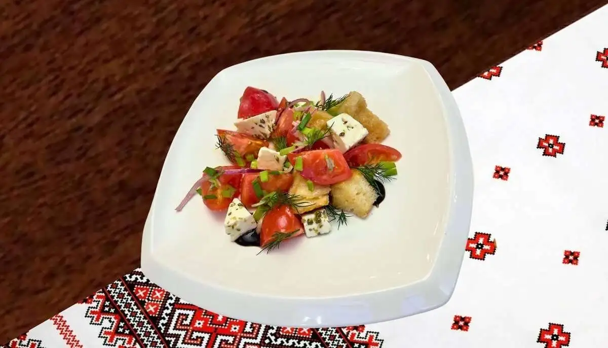 Салат с томатами и домашним сыром