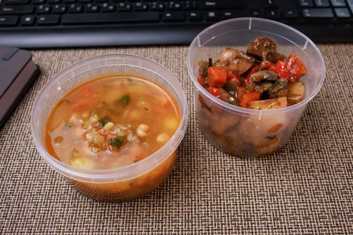 2 Гурман: Суп овощной с нутом, Постное рагу