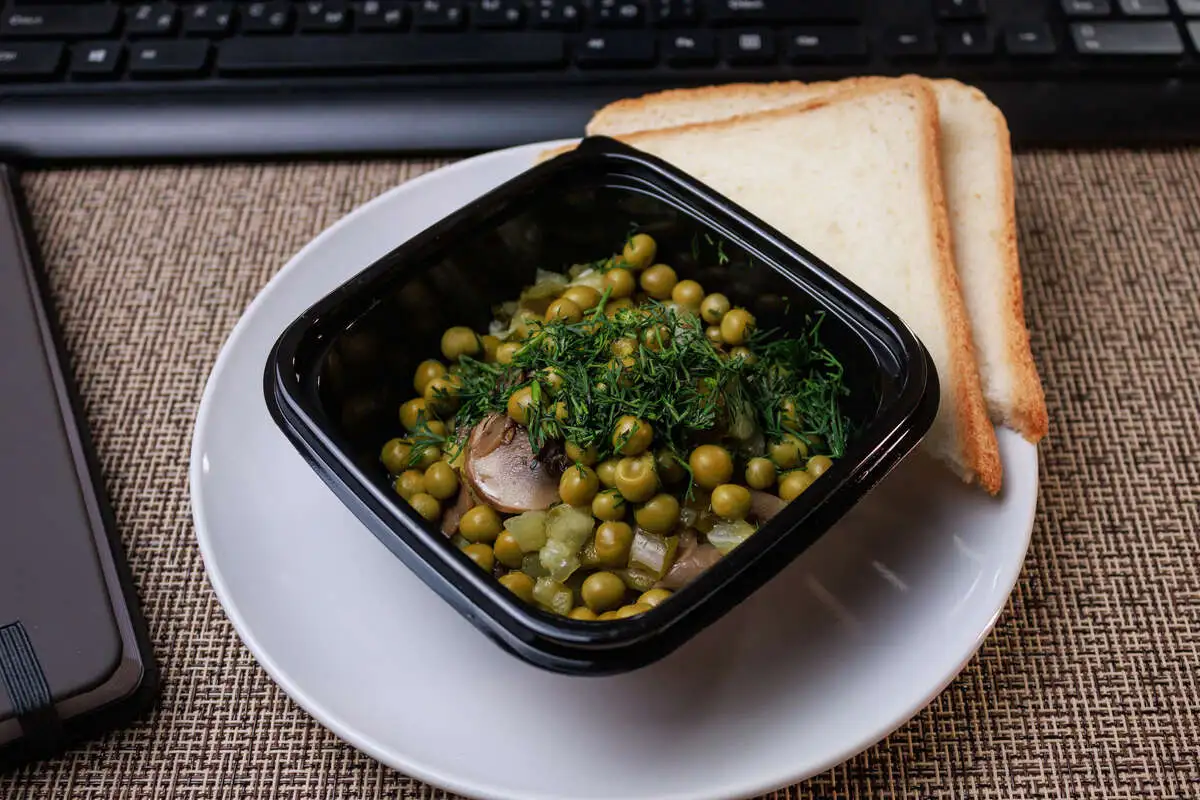 Деревенский с грибами