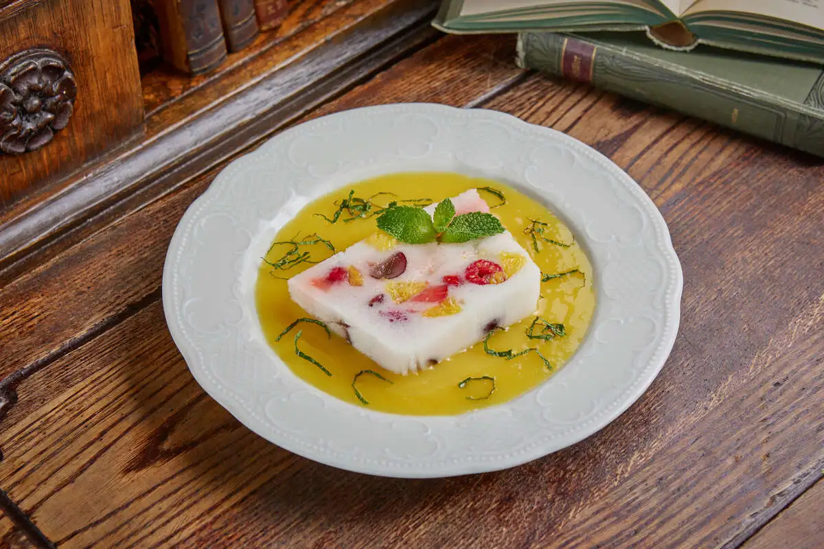 Ягодник из груш