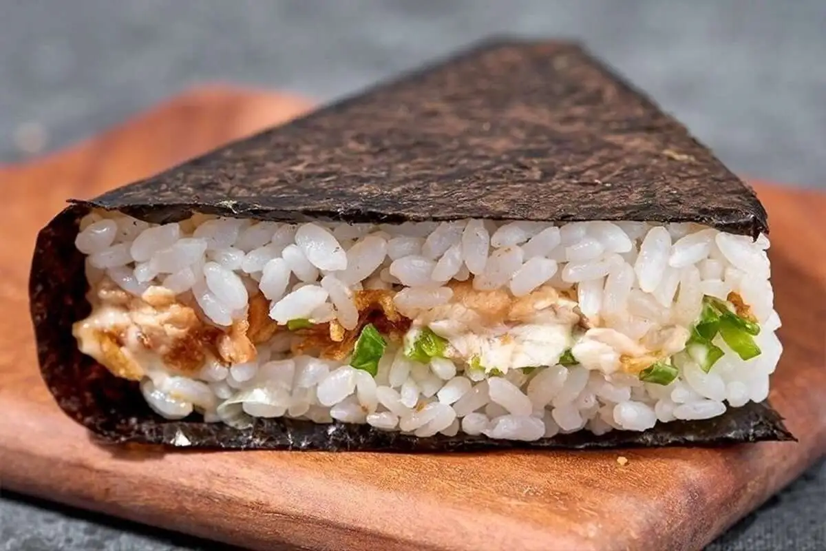 Онигири с угрем, 110 г