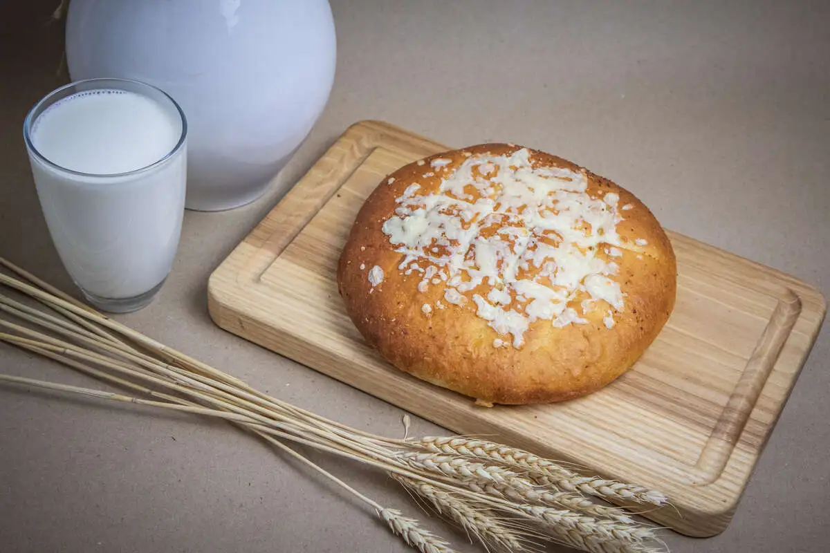 Картофельная лепешка с сыром и чесноком 260гр