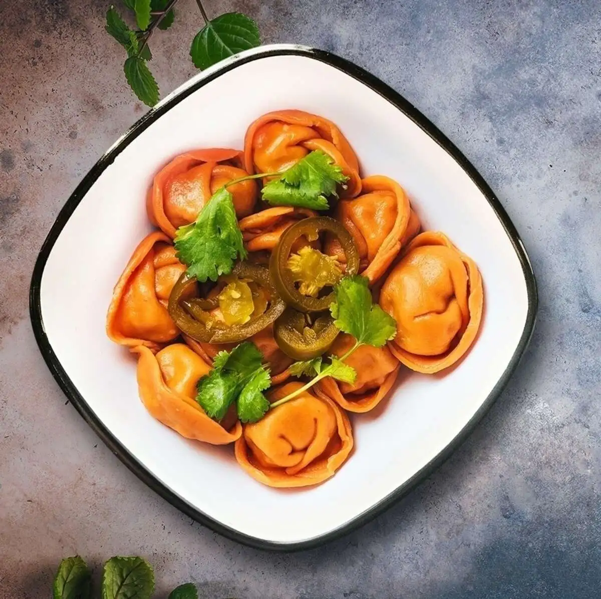 БОЛЬШИЕ МЯСНЫЕ ПЕЛЬМЕНИ