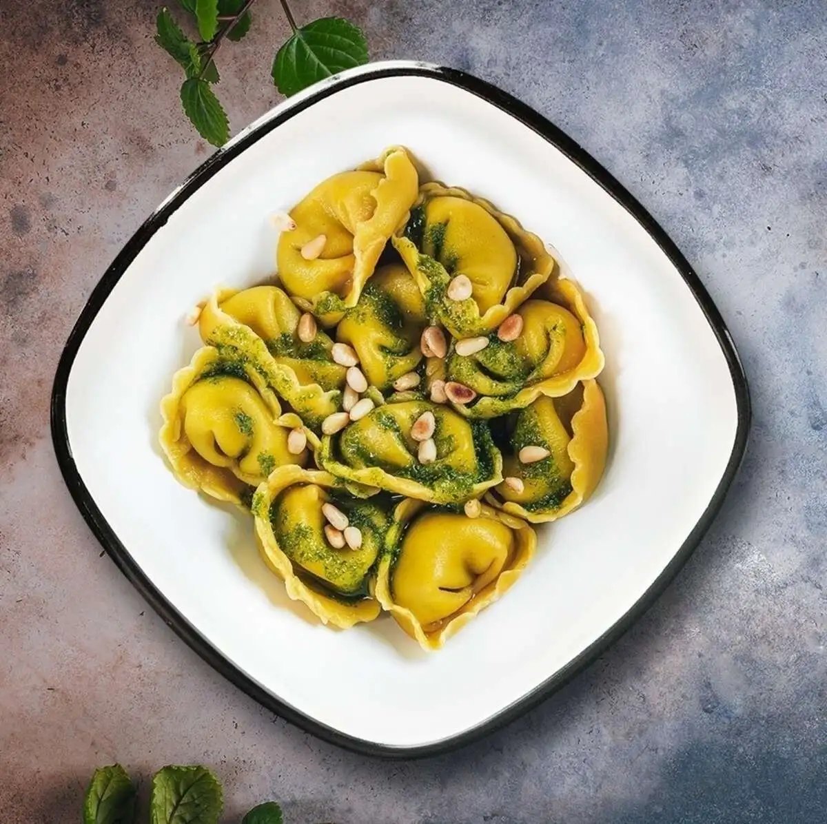 СКАЖИТЕ "СЫЫЫР!"