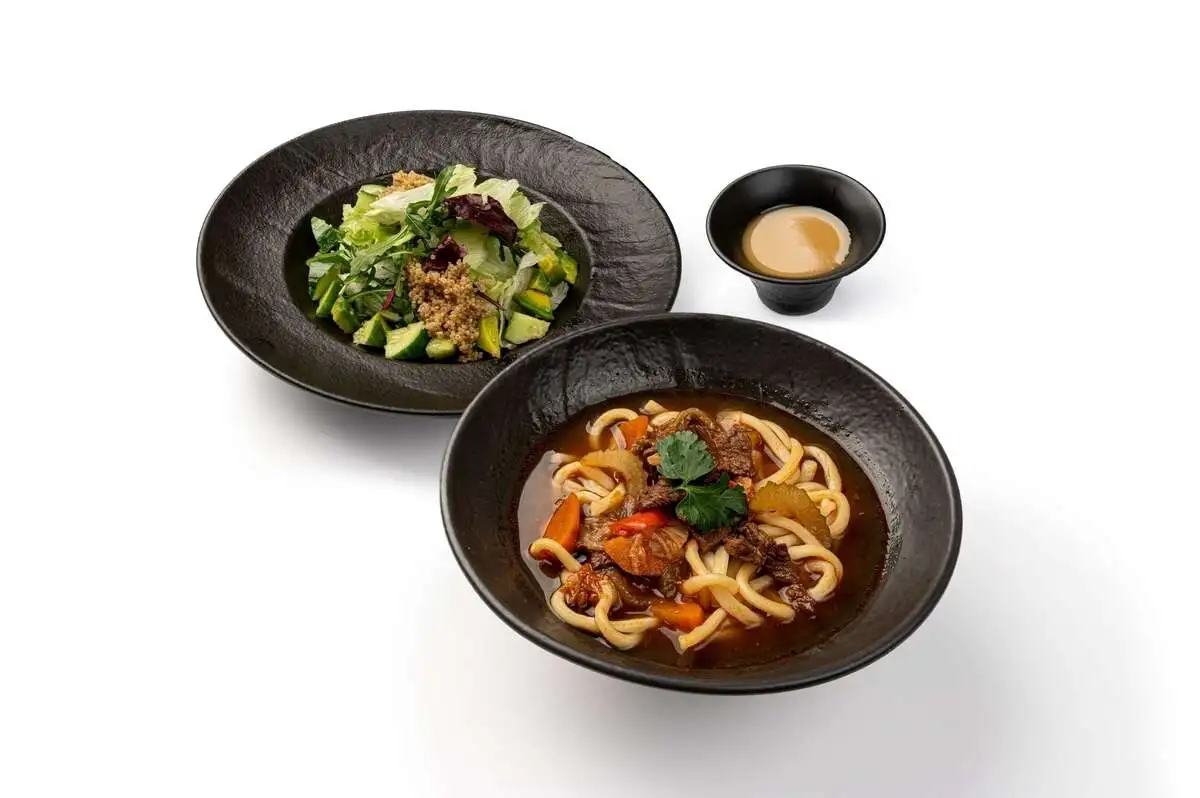 Комбо-набор 4: Суп Лагман + Салат с киноа