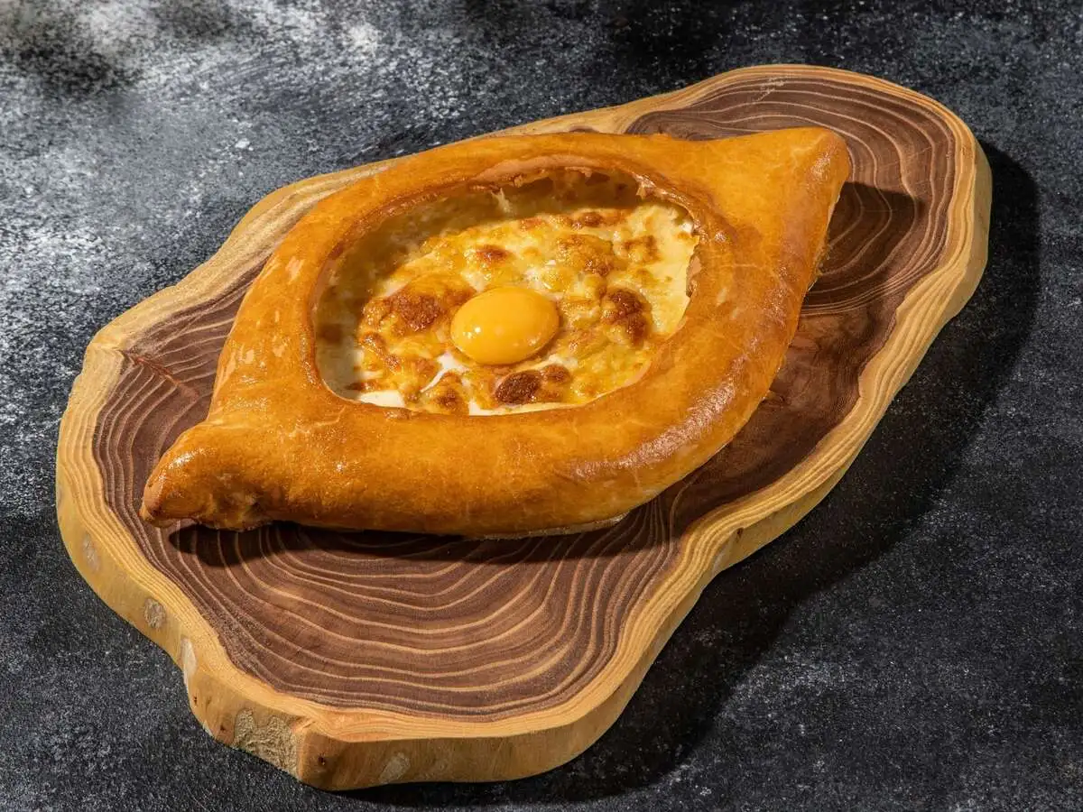 Хачапури по-аджарски350г