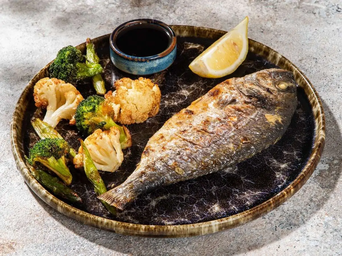 Дорадо на пару с овощами350г