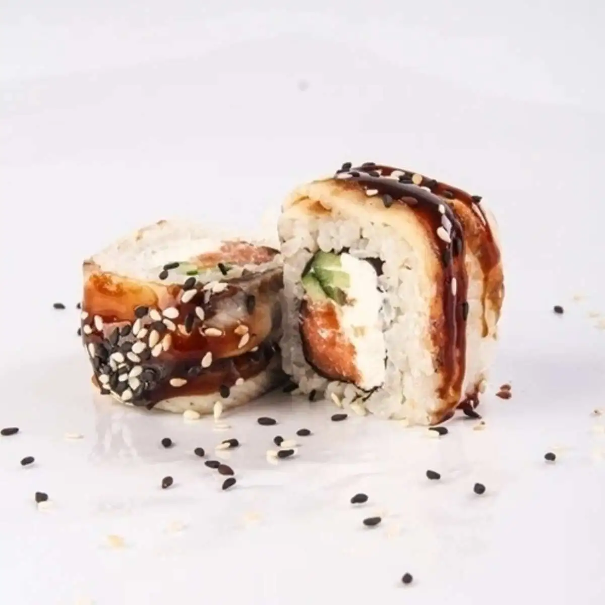 Роллы "Дракон"