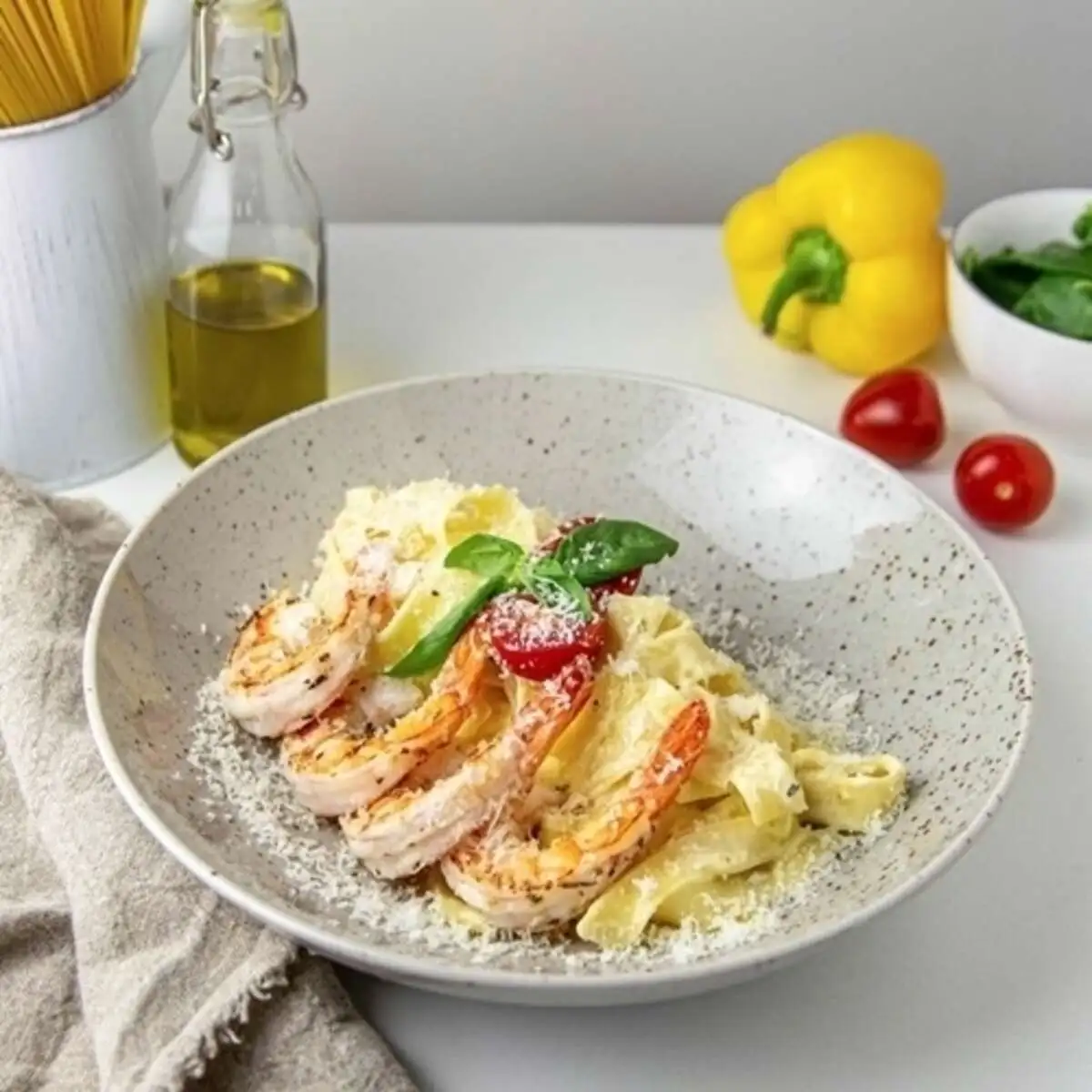 Фетучинни с креветками