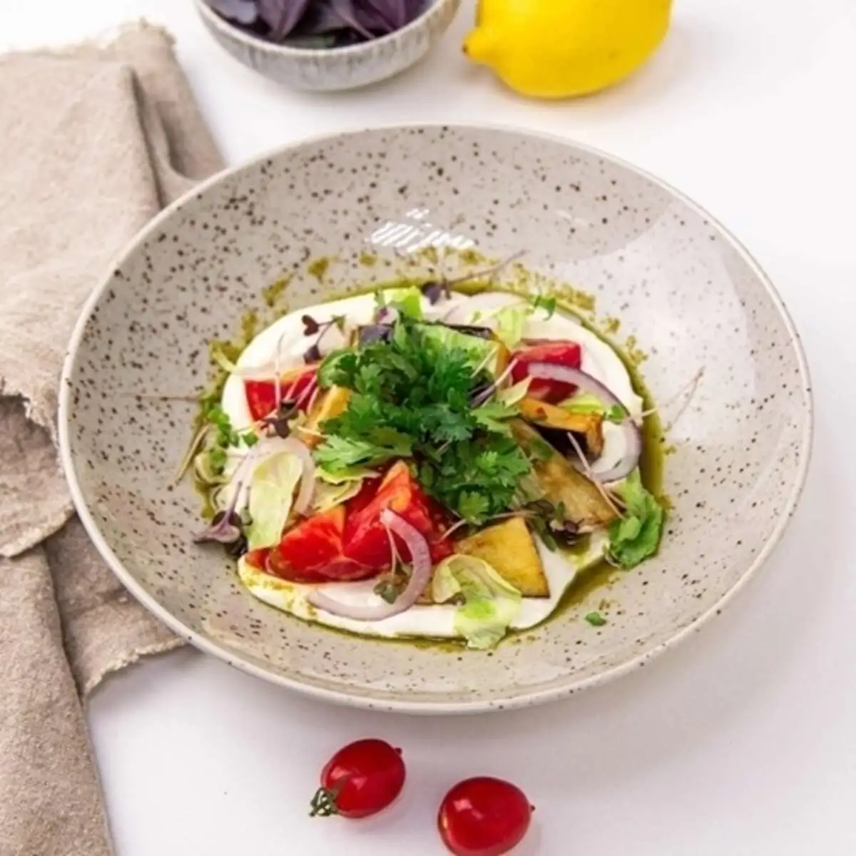 Салат с баклажанами